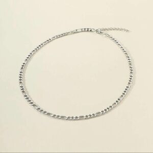 3/$30 🤍 Chain Necklace